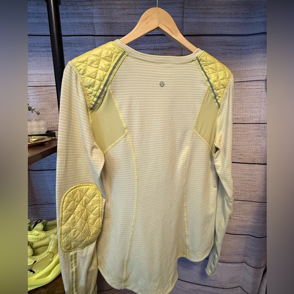 Lululemon RARE / Vintage Ice Queen Long Sleeve - Picture 8 of 10